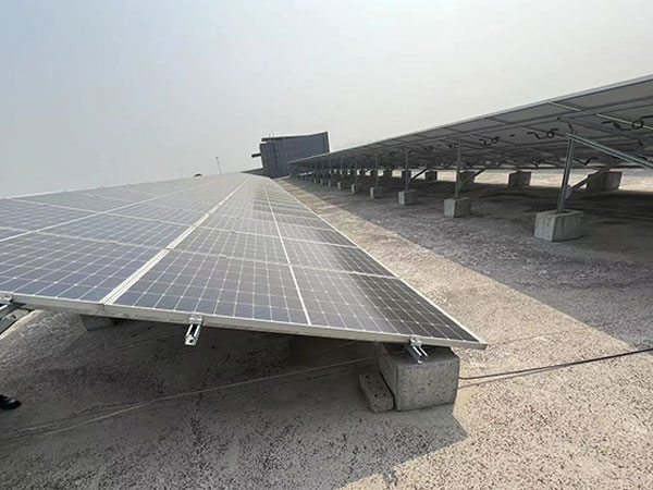影響光伏板發(fā)電量的因素知多少？